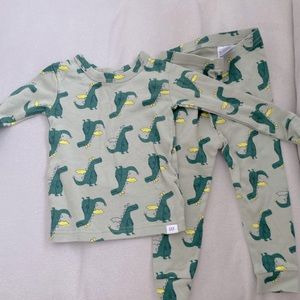 NWOT Baby Gap boys pajamas!